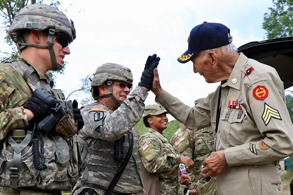 Home 10 Patriotic Hearts Veteran